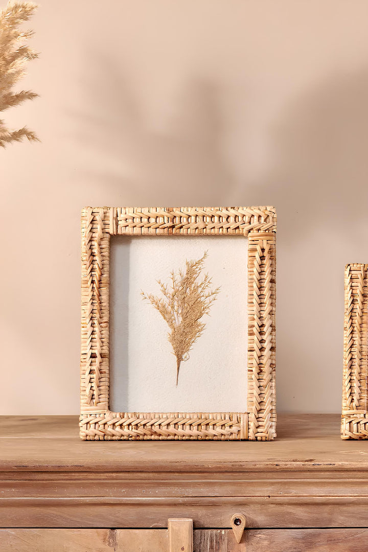 Rattan Photo Frame 5x7 Inch for Home - Dashwoode