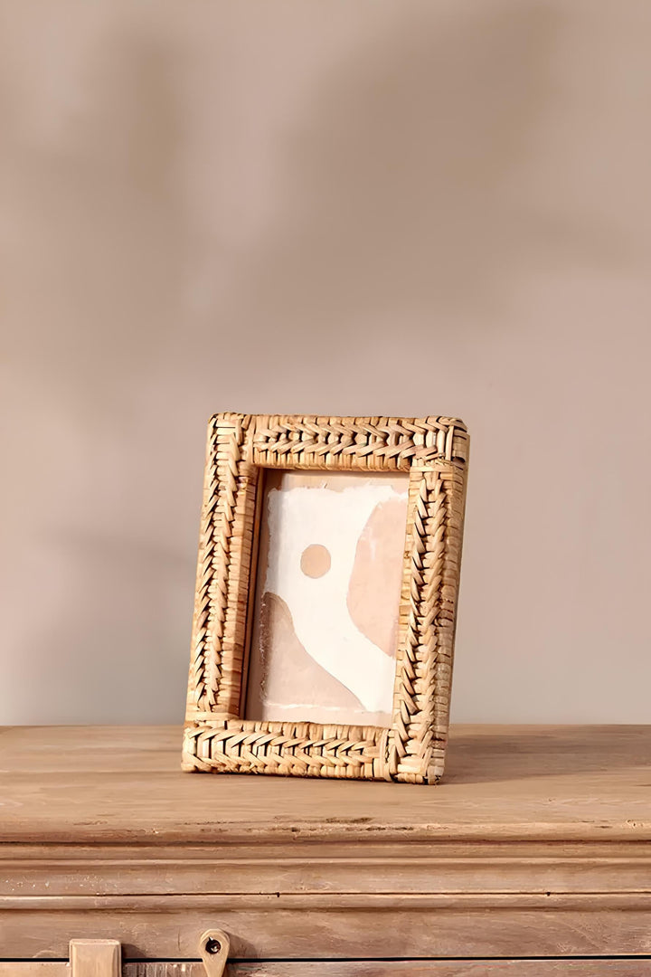 Rattan Photo Frame 5x7 Inch for Home - Dashwoode