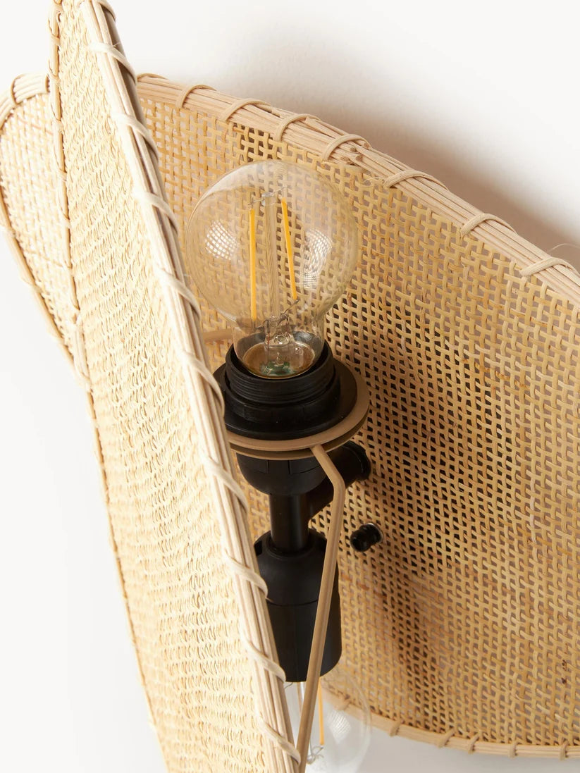 Wicker Wall Lamp for Living Room - Diva