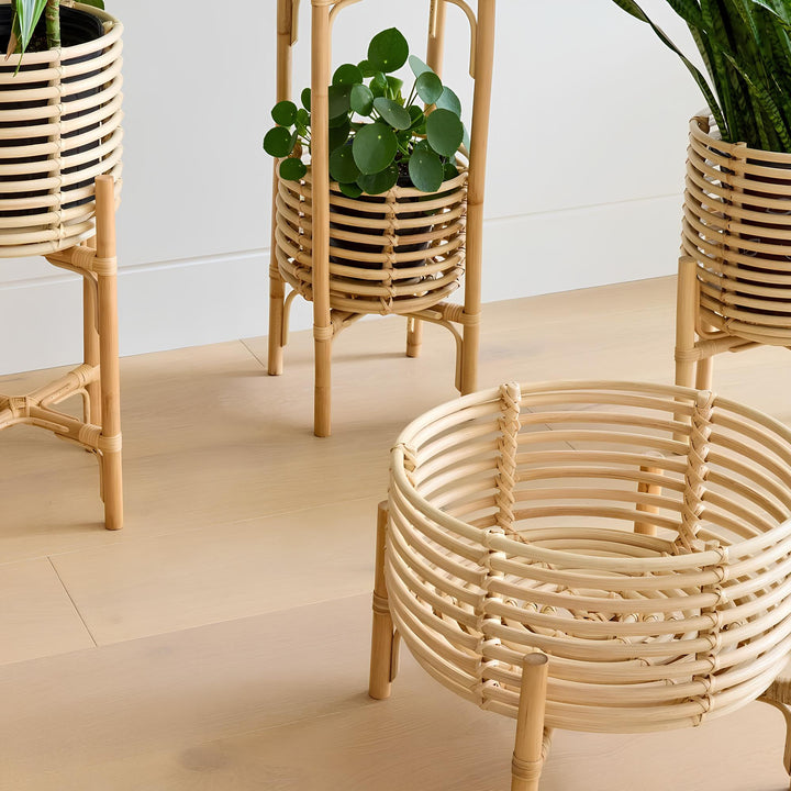 Rattan Planter with Stand | Bamboo Plant Pot in 5 Sizes - Pryorson