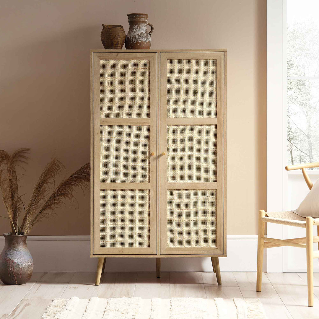 Space-Saving Wardrobe - Perfect Fit for Modern Homes