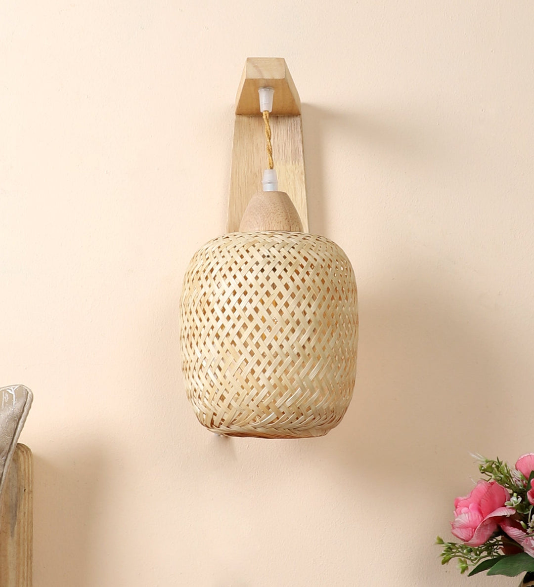 Wicker Wall Sconce for Hallway - Aryuu