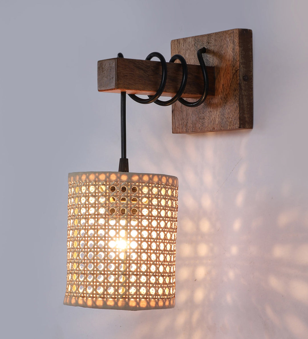 Modern Wall Lamp For Living Room | Art Deco Wall Light - Revanshi