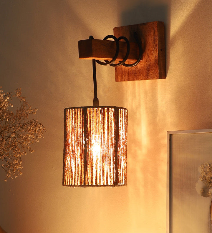 Modern Handcrafted Rattan Wall Lamp for Warm Ambient Lighting - Eleanor