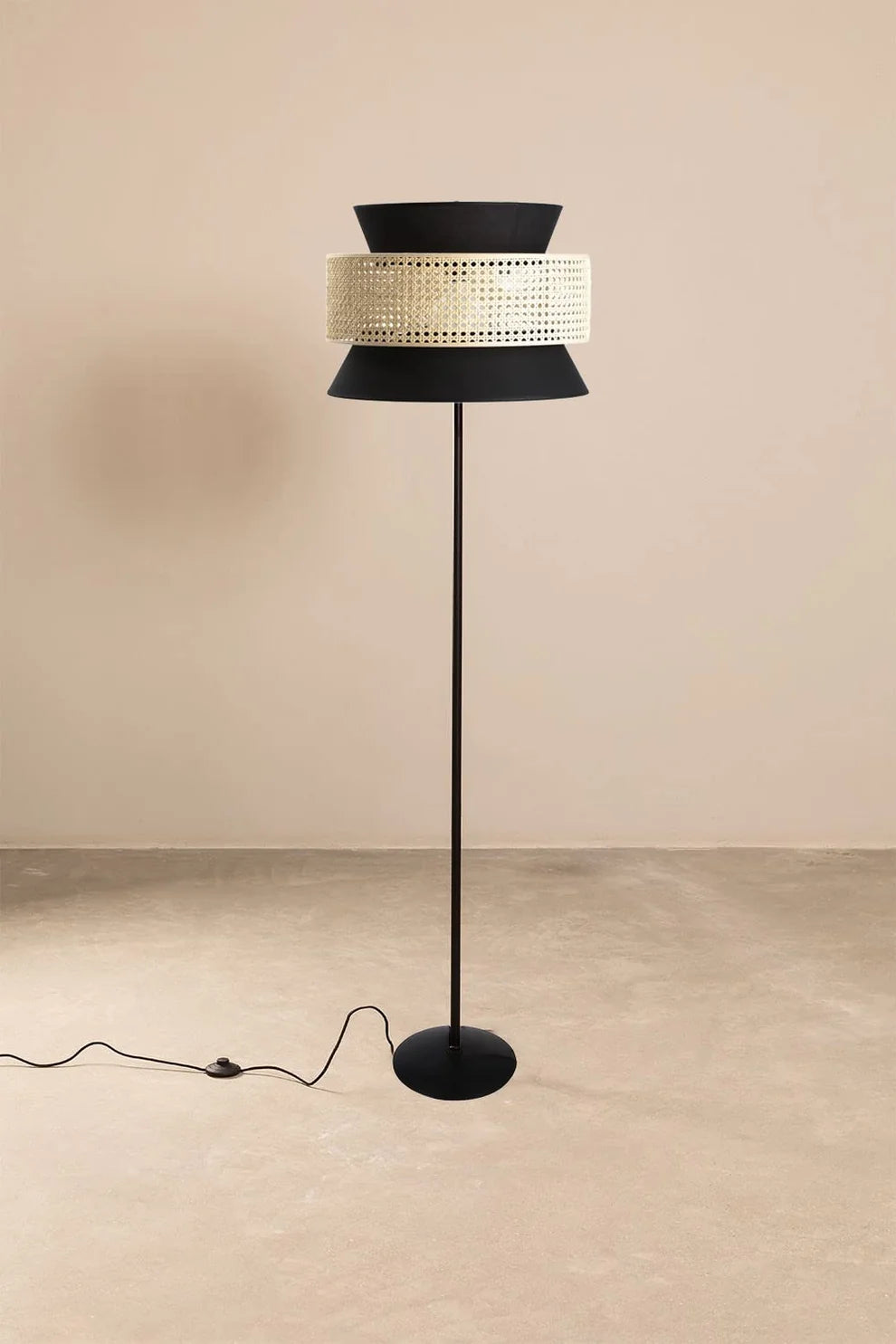 Rattan Cane Floor Lamp for Drawing Room | Modern Standing Lamp - Abriana