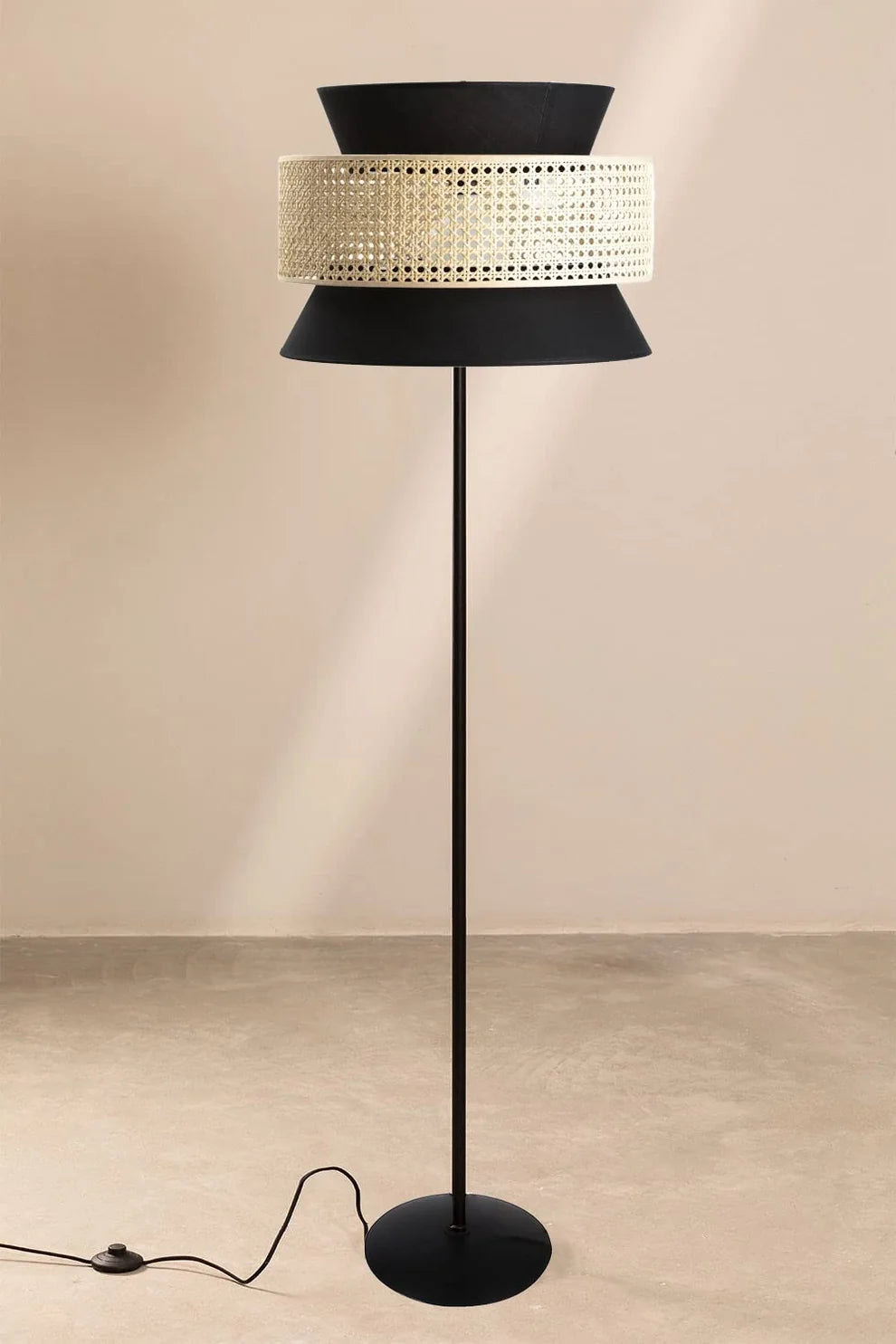 Rattan Cane Floor Lamp for Drawing Room | Modern Standing Lamp - Abriana