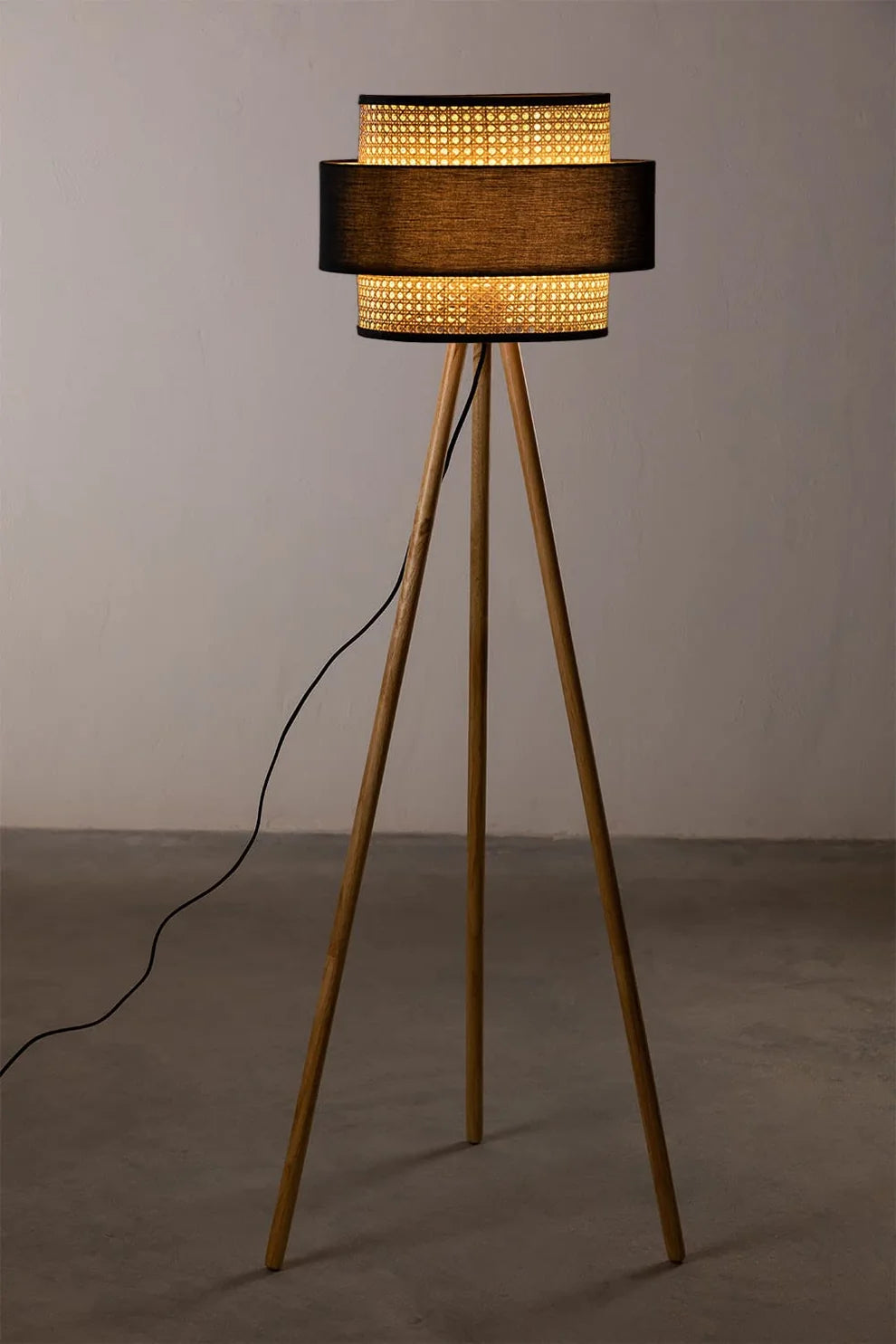 Rattan Cane Floor Lamp for Living Room | Boho Standing Lamp - Anelisa